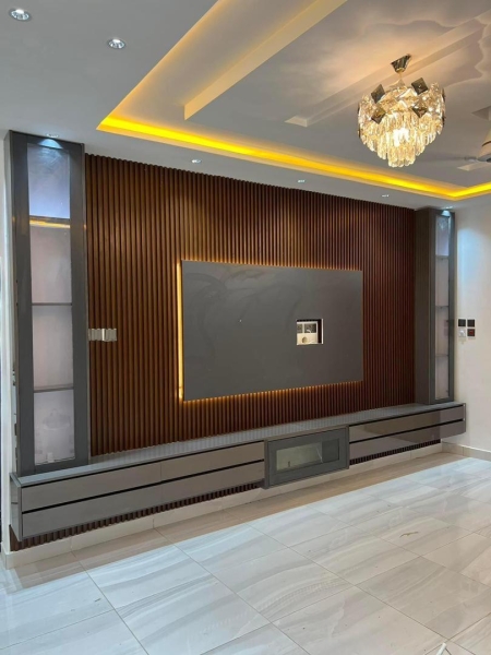 Interior & Exterior  Decorations